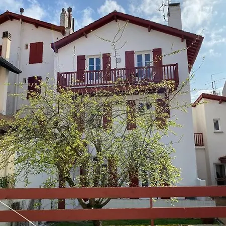 Grande Plage Et Centre, T4 Dans Maison Basque Saint-Jean-de-Luz